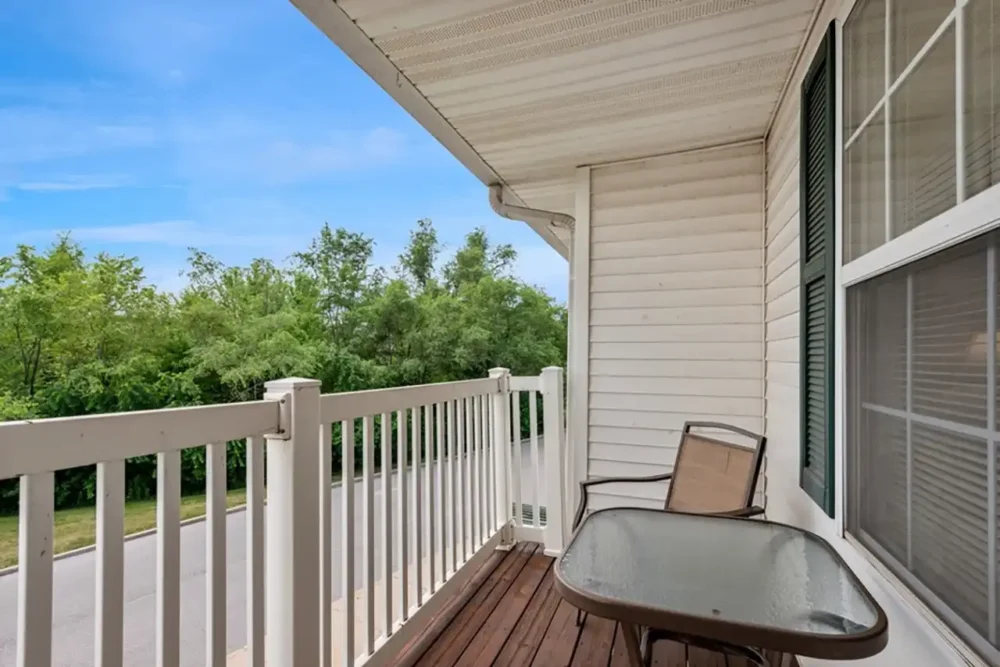 Model Apartment Balcony